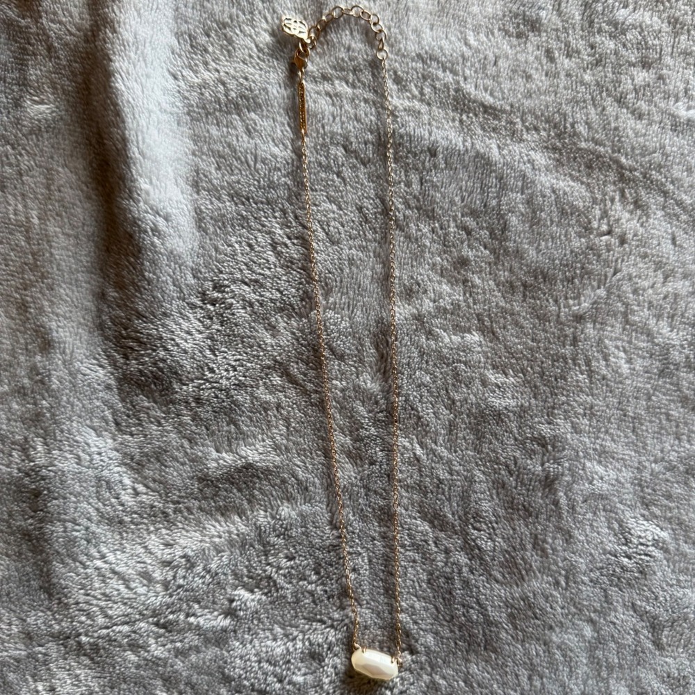 Kendra Scott White Stone Rose Gold Tone Pendant Necklace - D540